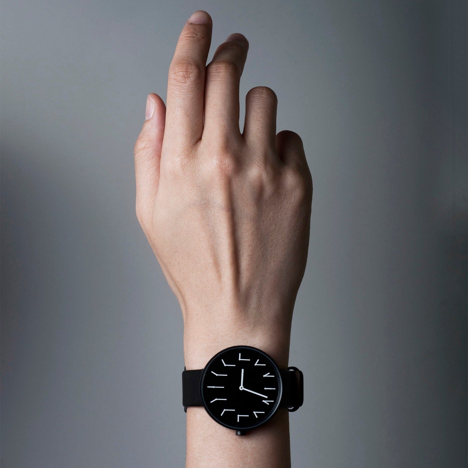 TTT#2.5 - New York - Redundant Watch - Black