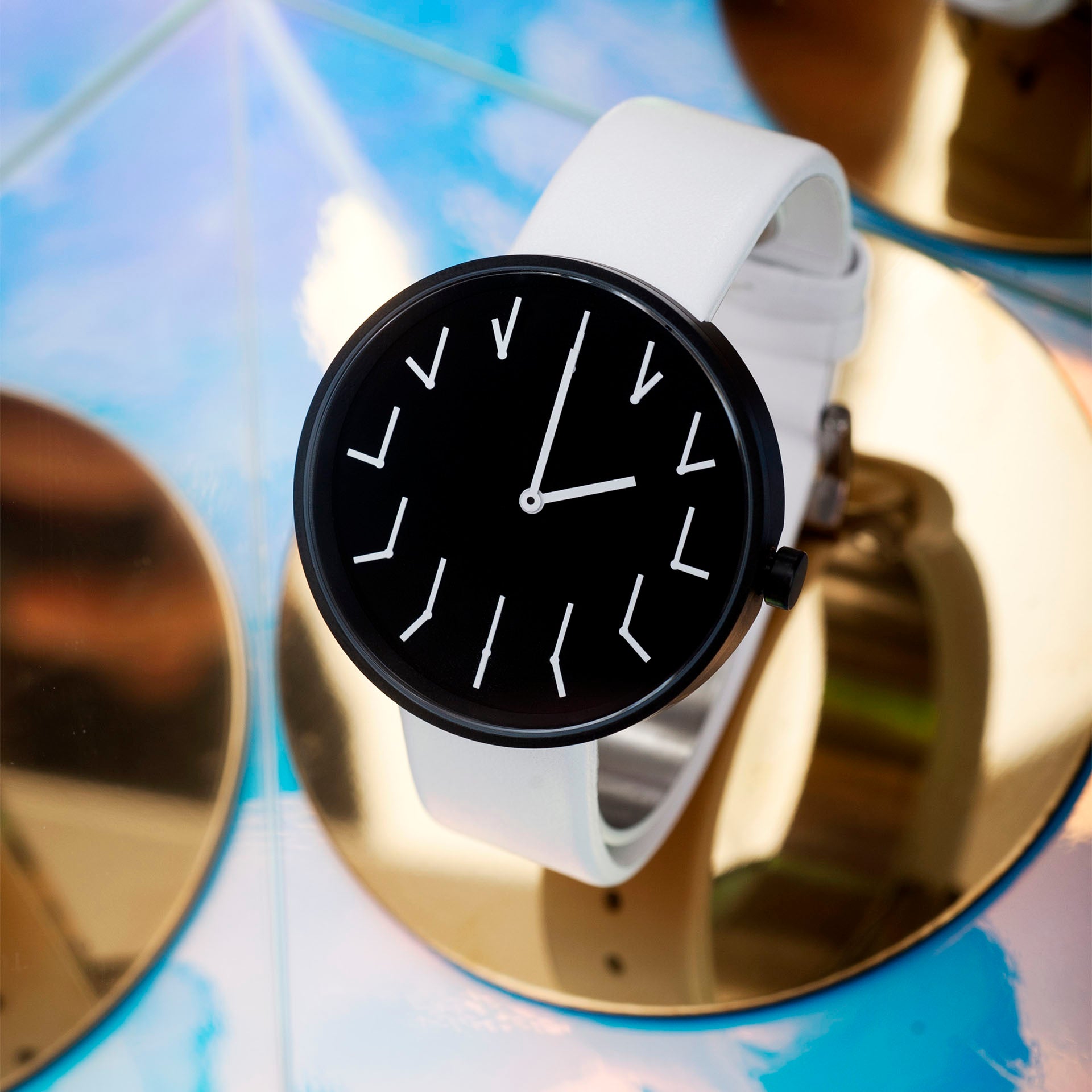 TTT#2.5 - New York - Redundant Watch - Black
