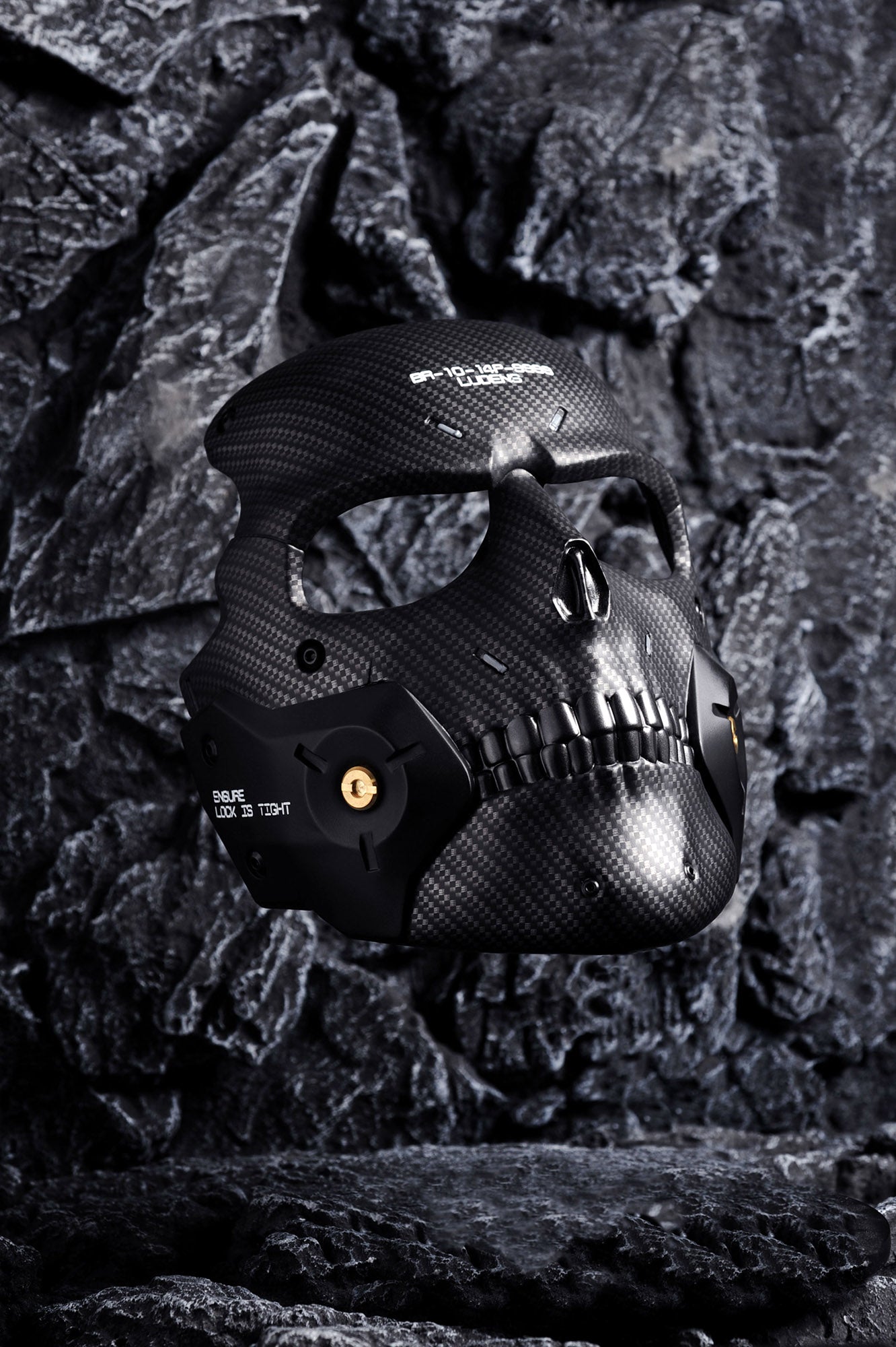 KOJIMA PRODUCTIONS X ANICORN - Space Ludens with Ludens Mask Rare Edition (100 pcs worldwide)