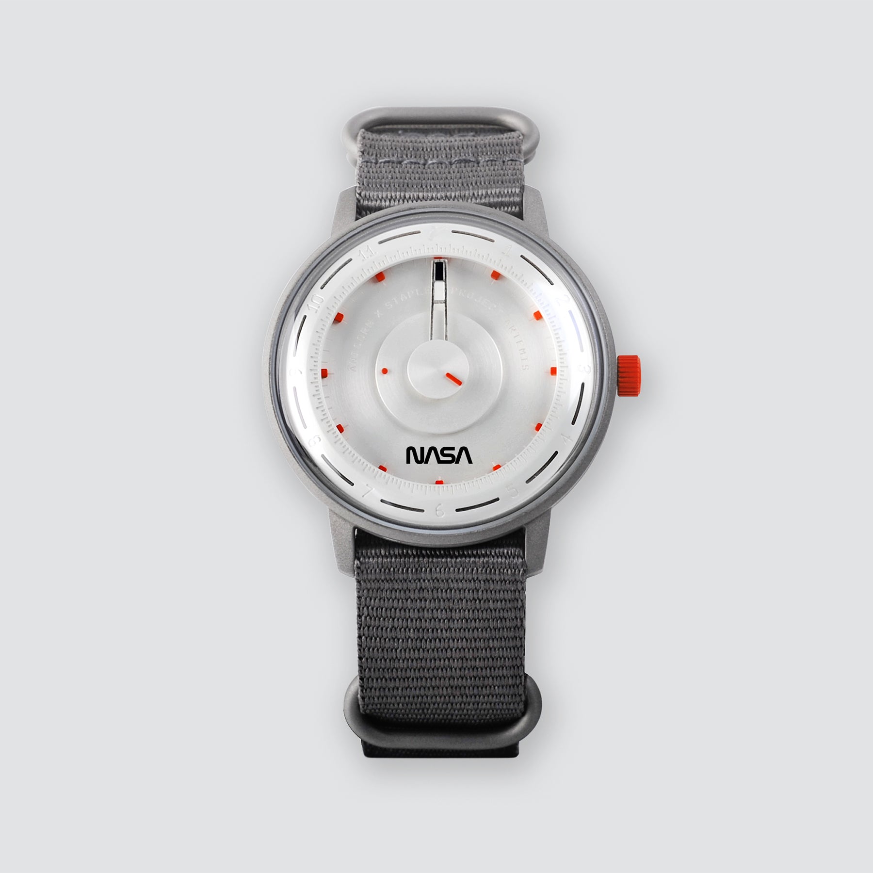 Artemis Time is a timepiece to honor space missions, zero gravity as well as the salutation to the upcoming space expedition. Designed by Jeff Staple and ANICORN, Artemis Time has a special project logo consisting of the initial “A” that stands for both Artemis and Anicorn; the spacecraft roll patterns and of course a unique upside down Zero Gravity “Space Pigeon” signature by STAPLE — the very first for the brand. 