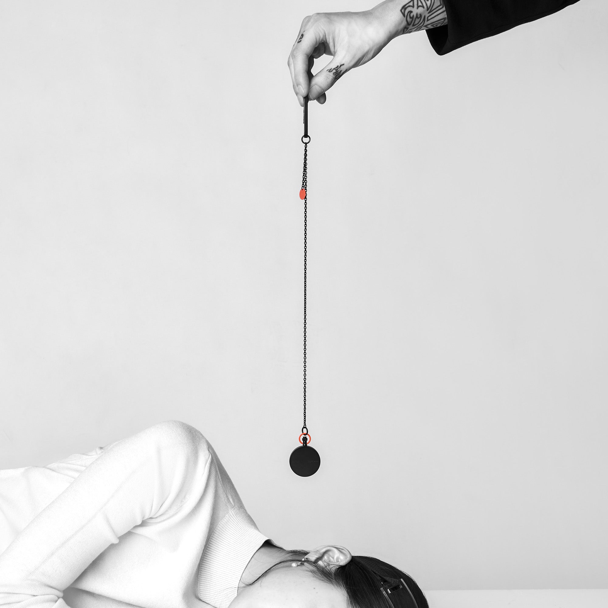 TIME:LESS:NESS - 1510 – The pocket watch (Pocket watch & necklace - Silver)